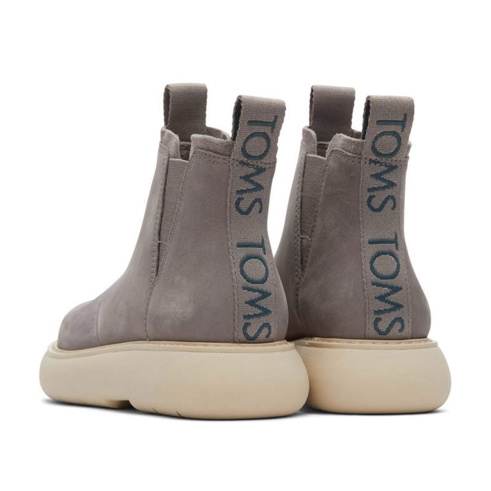 NWT TOMS Alpargata Mallow Chelsea Ankle Boots- Cement Leather Grey size 9.5